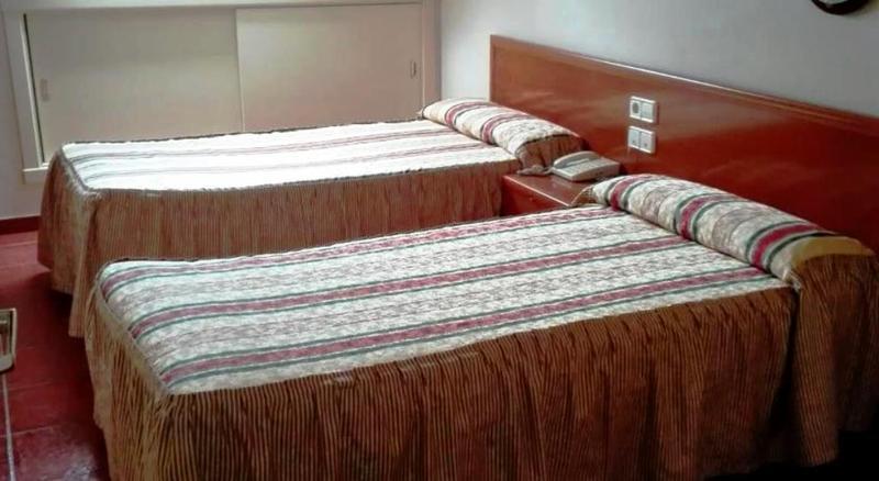 Hotel Pozo De La Nieve Tordesillas Extérieur photo
